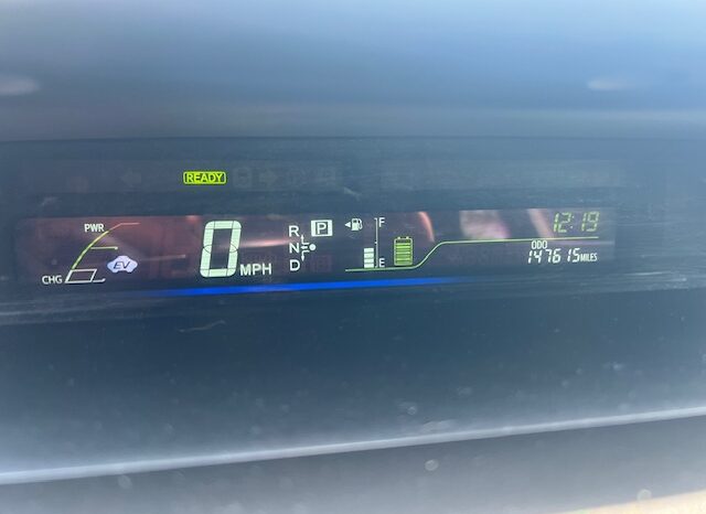 
								Used 2012 Toyota Prius V full									