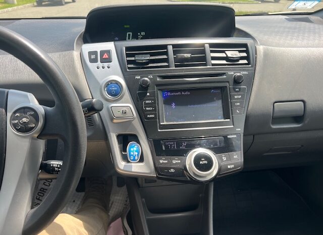 
								Used 2012 Toyota Prius V full									