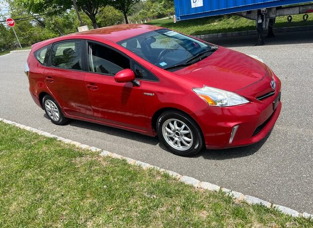 
								Used 2012 Toyota Prius V full									
