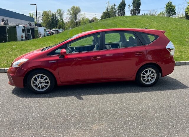 
								Used 2012 Toyota Prius V full									