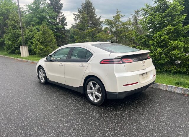 
								Used 2014 Chevrolet Volt full									