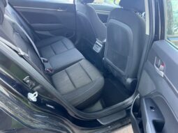 
										Used Hyundai Elantra full									