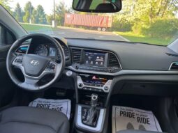 
										Used Hyundai Elantra full									