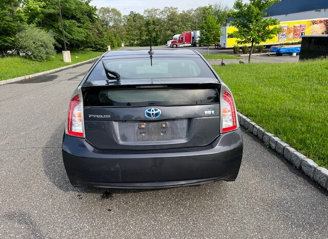 
								Used Toyota Prius full									
