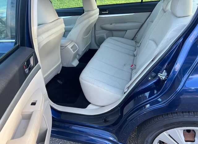 
								Used Subaru Legacy full									