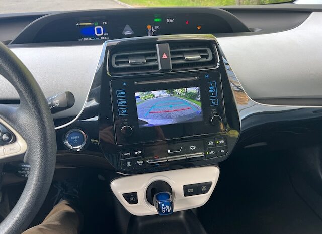 
								Used Toyota Prius full									