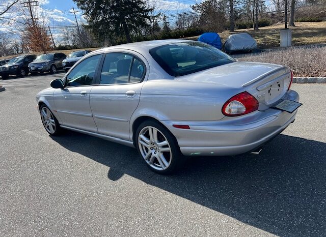 
								Used 2005 Jaguar XE full									