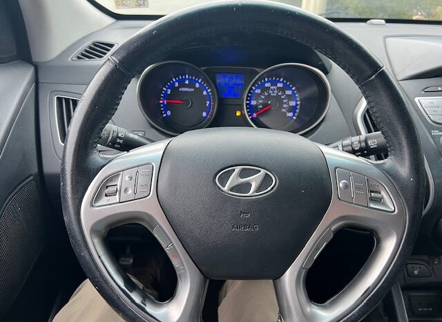 
								Used 2011 Hyundai TUCSON full									