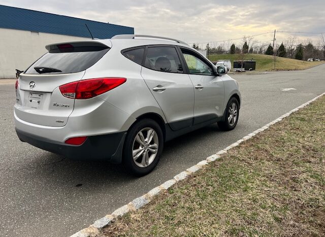 
								Used 2011 Hyundai TUCSON full									