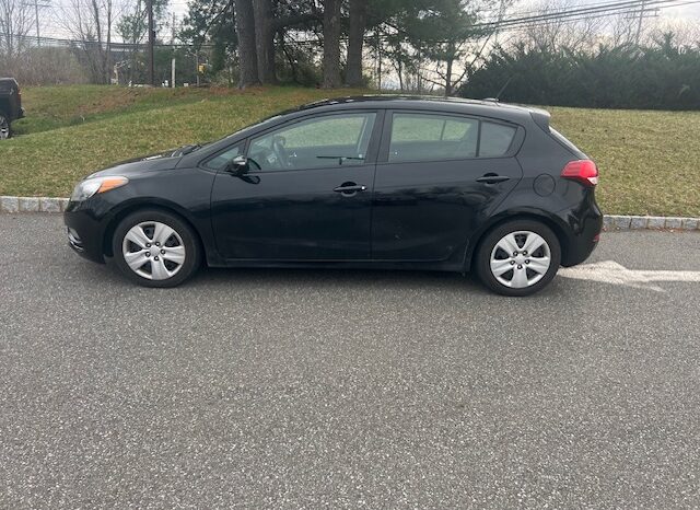 
								Used 2016 Kia Forte full									