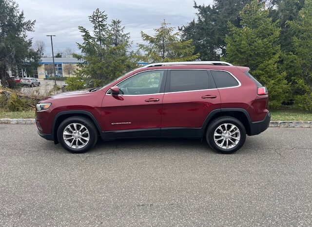 
								Used 2019 Jeep Cherokee full									