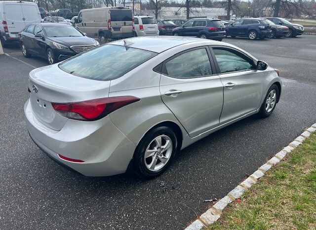 
								Used 2015 Hyundai Elantra full									