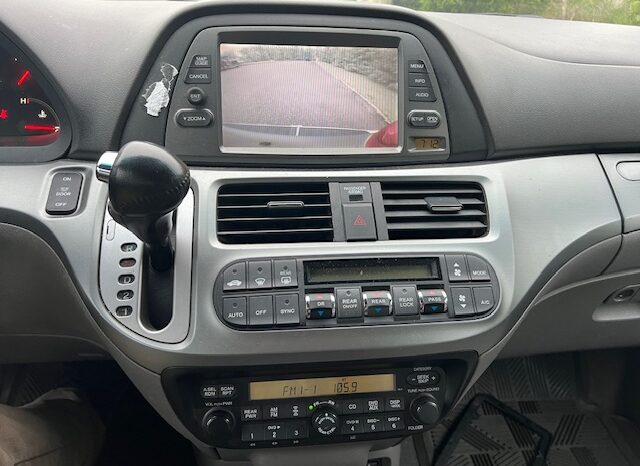 
								Used Honda Odyssey full									