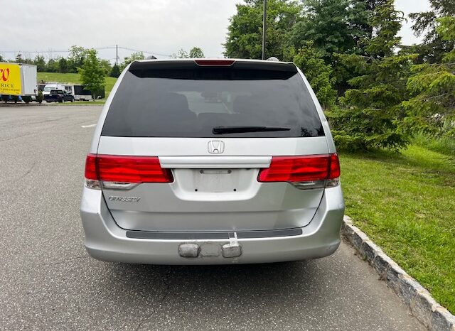 
								Used Honda Odyssey full									